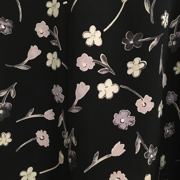 Gothy black floral Wednesday Addams vibes skirt - Picture 3 of 4
